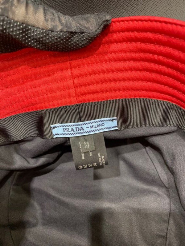 Pra*a nylon bucket hat