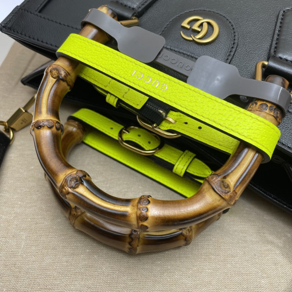 G*u*i diana small tote bag