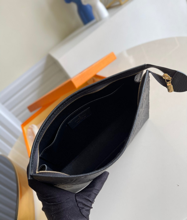 l0*is V*t0n pochette voyage