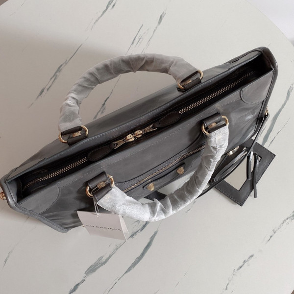 Ba*len*cia*ga classic city