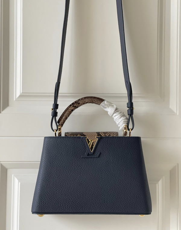 l0*is V*t0n capucines bb