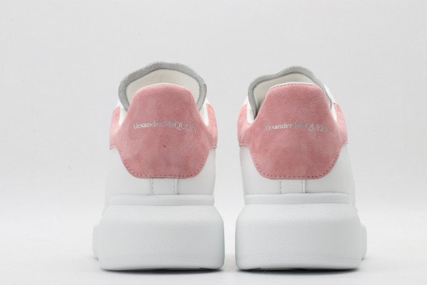 ale*d*r M*Q*en oversized sneaker