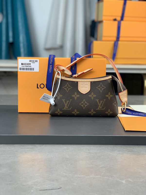 l0*is V*t0n monogram mini pochette delightful pouch