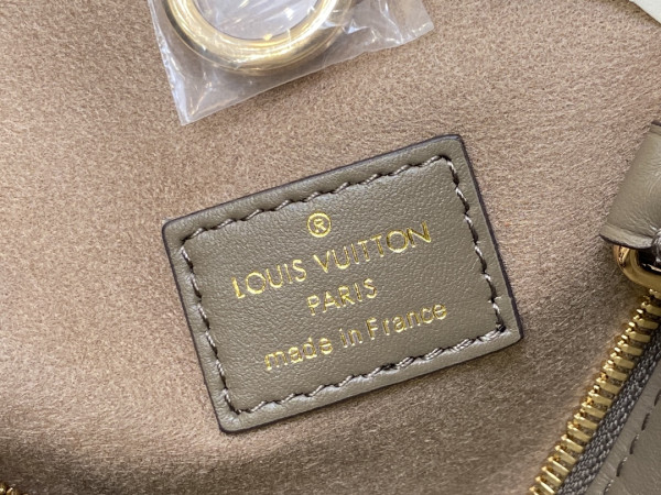 l0*is V*t0n lock it mm