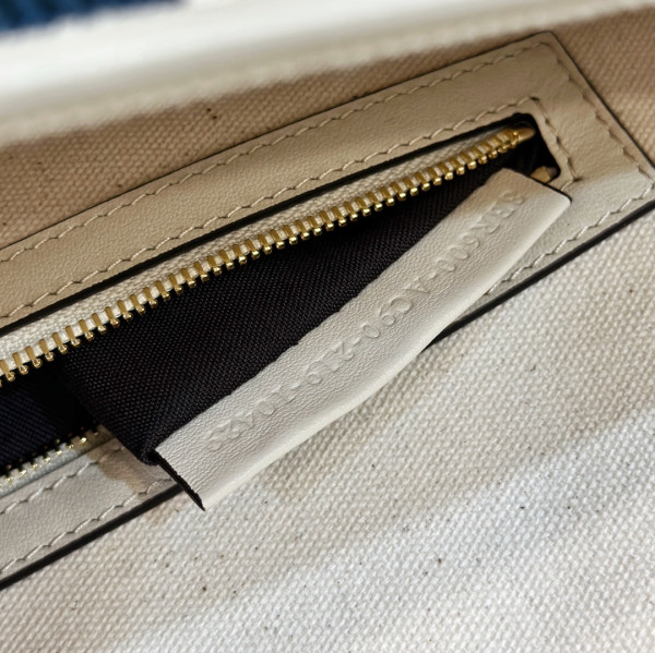 F**di baguette-27*6*14cm