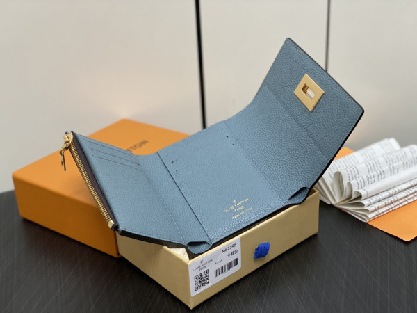 l0*is V*t0n victorine wallet-12*9.5*2.5 cm