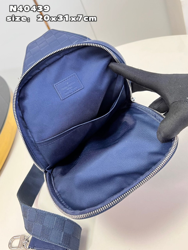 l0*is V*t0n avenue slingbag nm