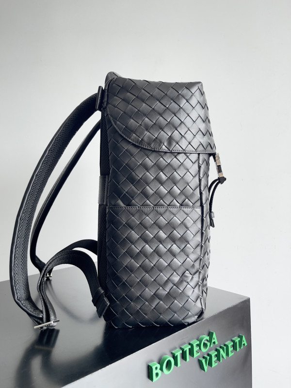 bo*te*ga Ve*ne*ta intrecciato backpack-38*26*15cm