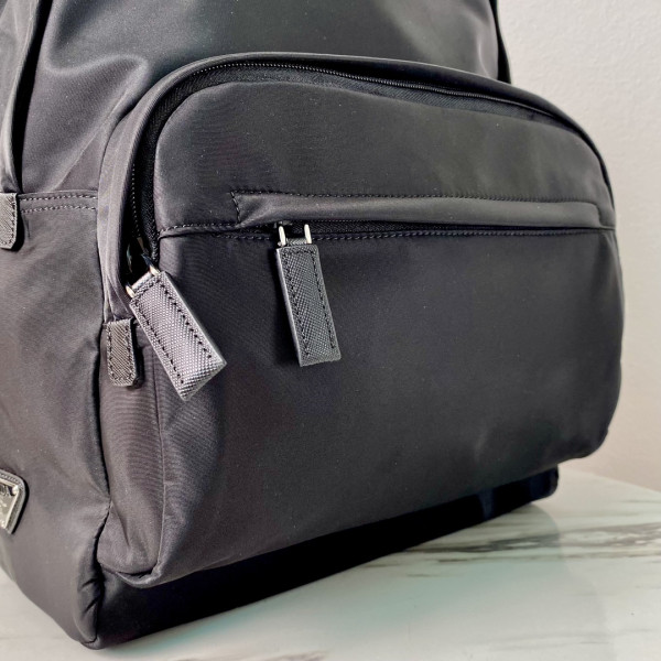 Pra*a backpack-29*40*17cm