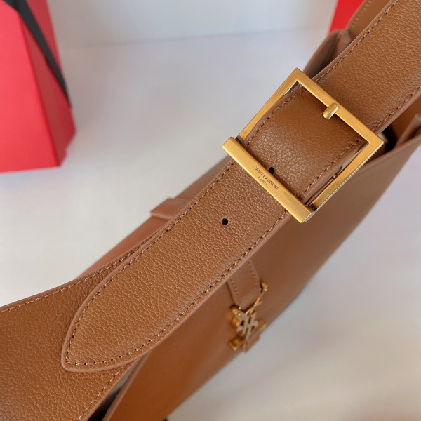 Y*L le 5 À 7 large soft hobo bag - 30x31x13cm