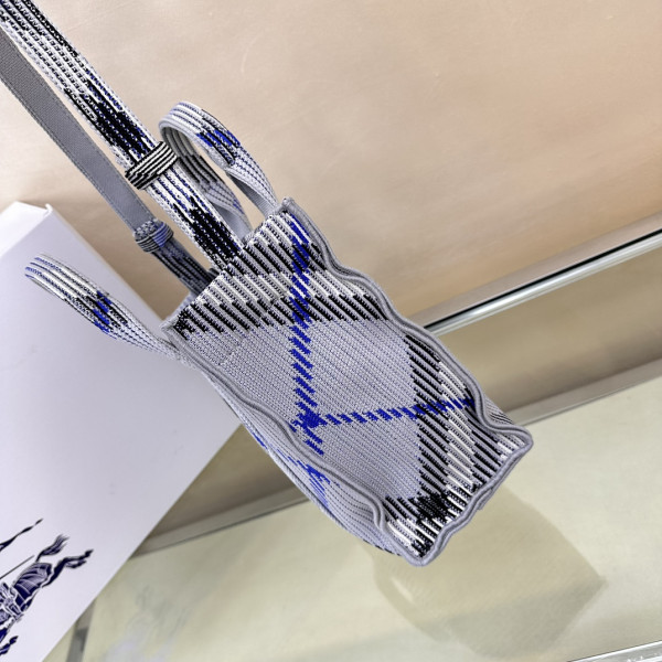 B**rry mini check knitted tote-25*11*22cm