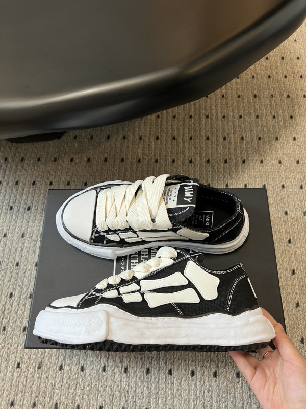 MIHARA YASUHIRO SNEAKERS