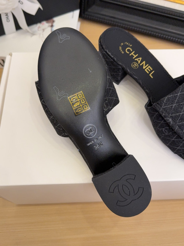 CL SANDALS