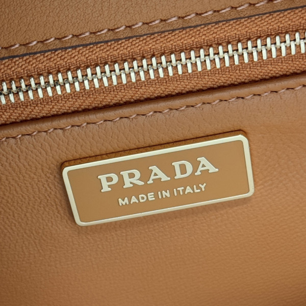 Pra*a soft sound medium leather shoulder bag