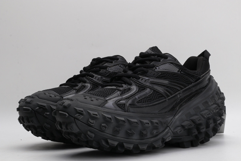 Ba*len*cia*ga defender sneaker